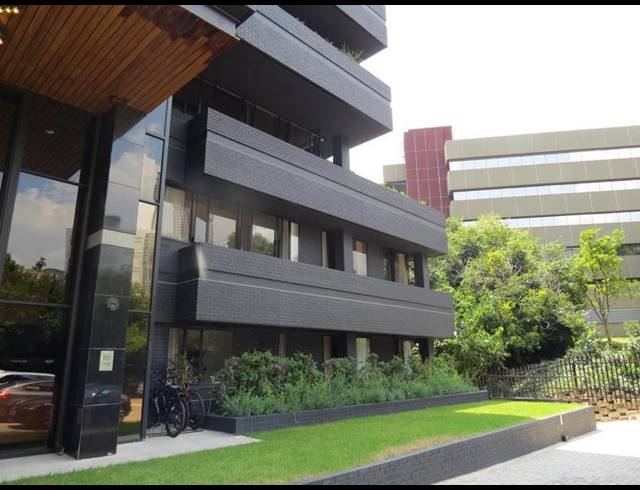 2 BEDROOM APARTMENT FOR SALE IN SANDTON CENTRAL